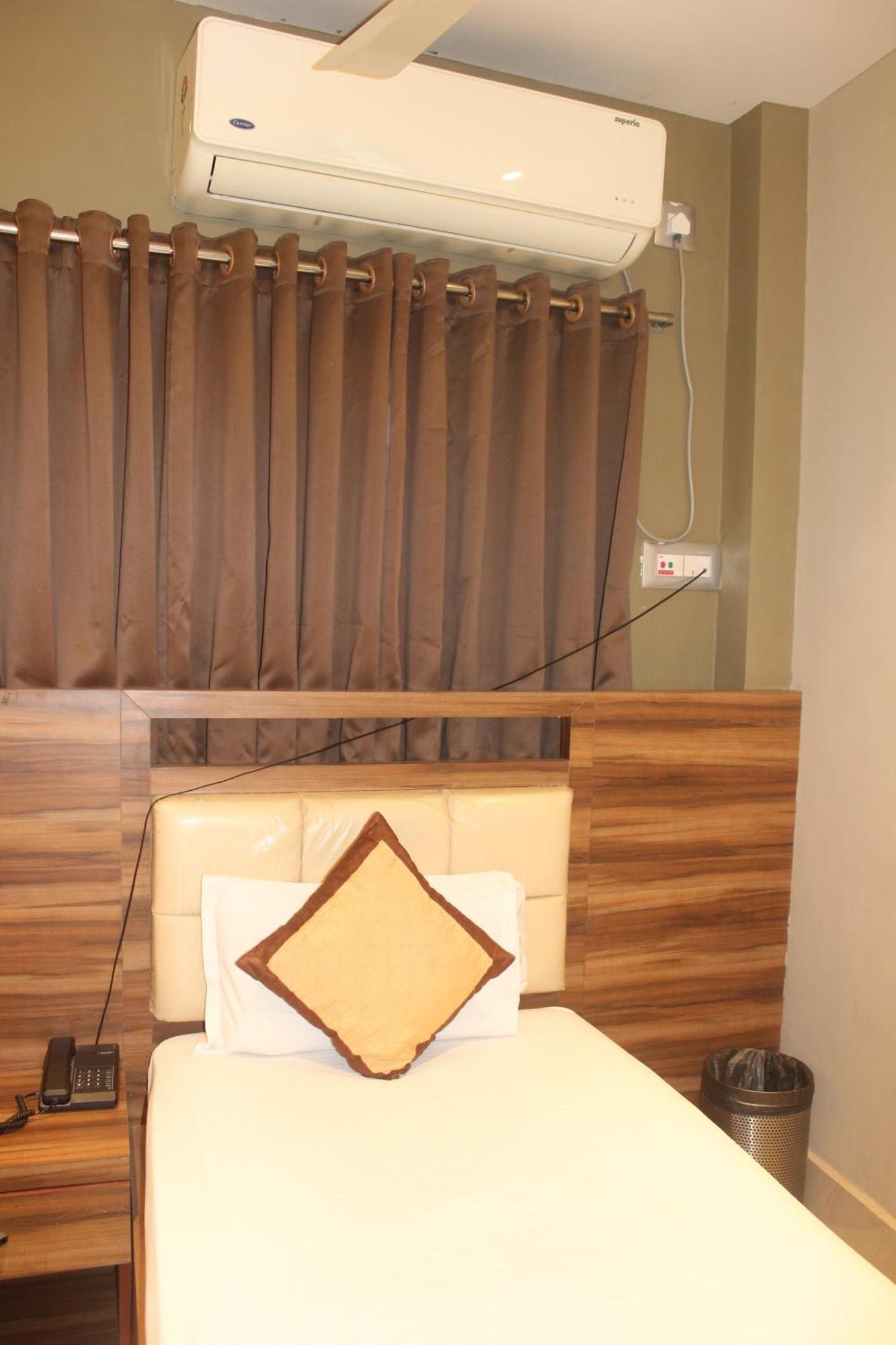 Hotel Oishi Plaza Mukutmanipur 외부 사진