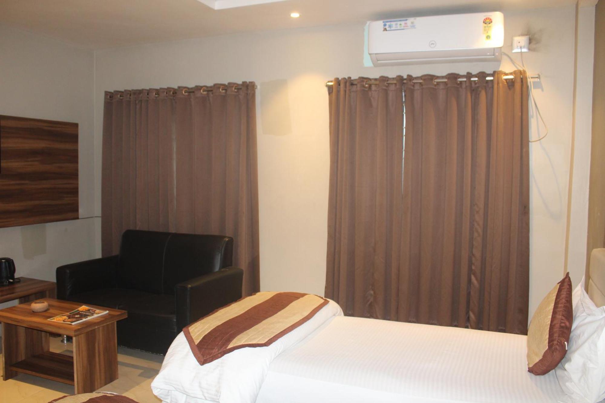 Hotel Oishi Plaza Mukutmanipur 외부 사진